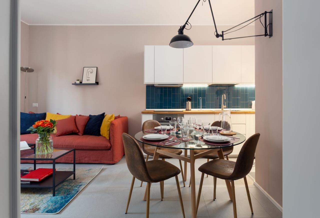 Bilocale Aleardi Apartment Milan Exterior photo